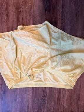 Old Navy Yellow Green Athletic Shorts